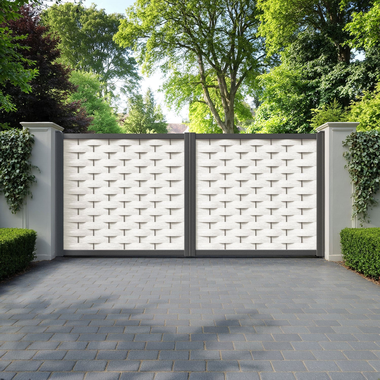 Ripple Light Stone Straight Top Driveway Gate