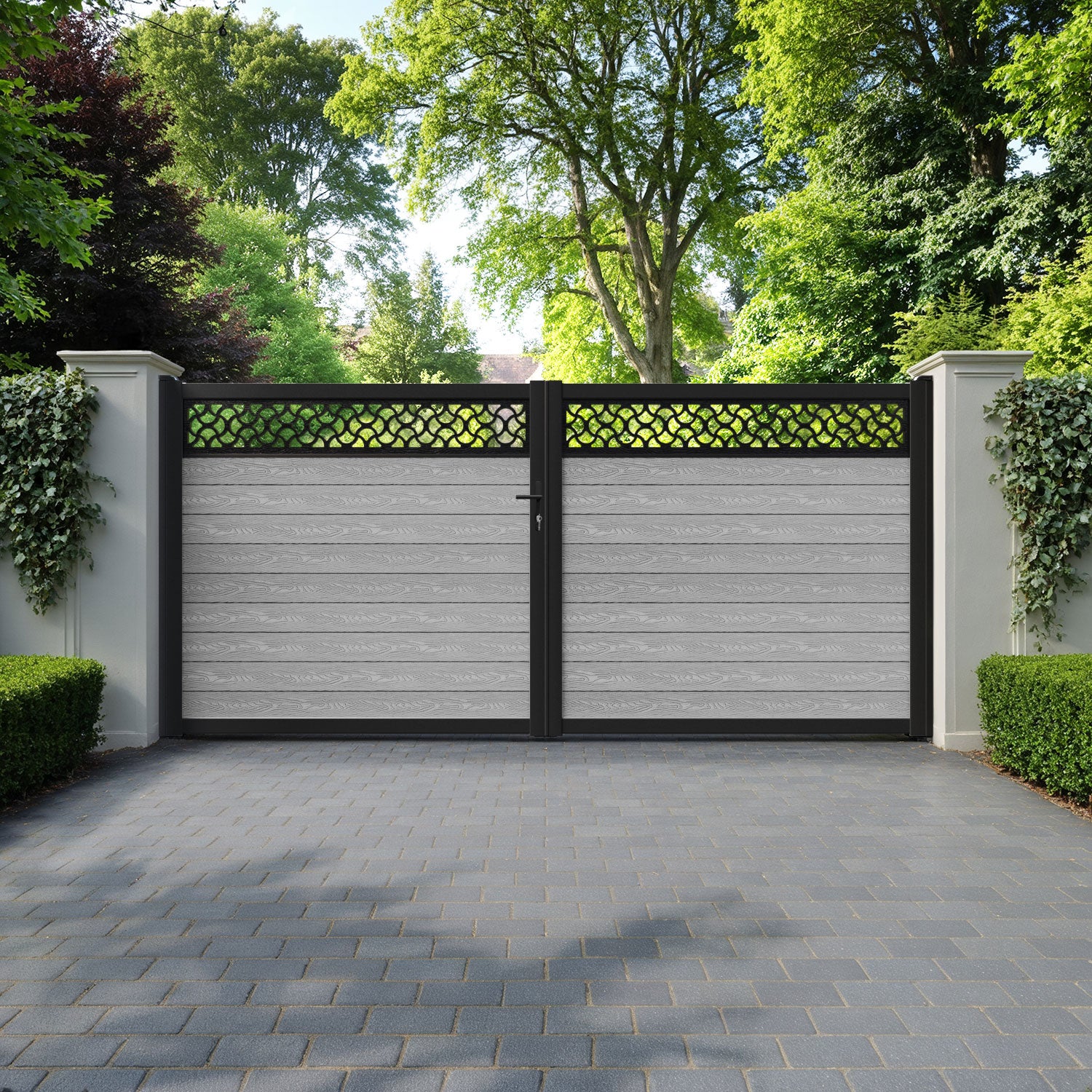 Classic Vida Straight Top Driveway Gate - Light Grey - Top Screen