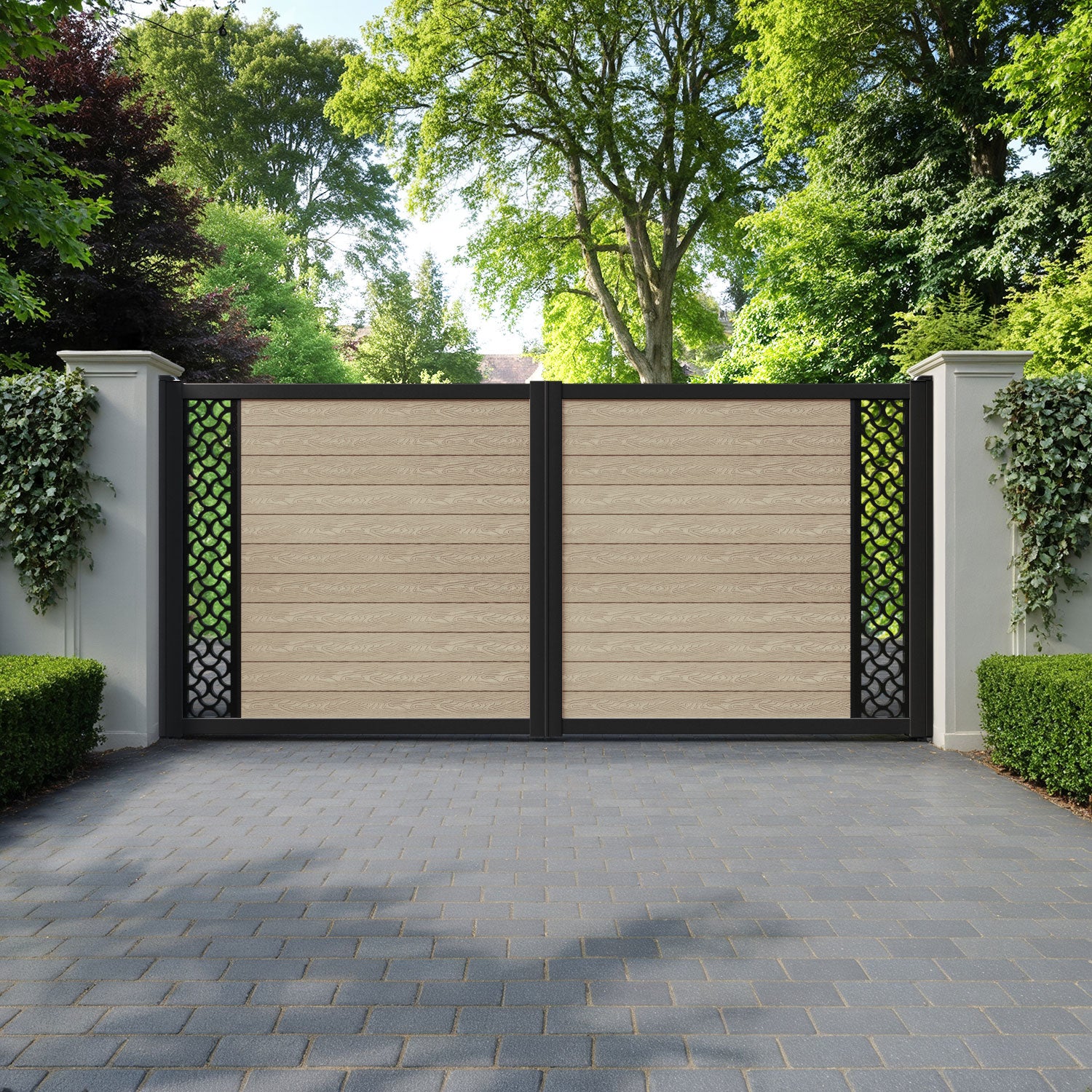 Classic Vida Straight Top Driveway Gate - Light Oak - End Screen