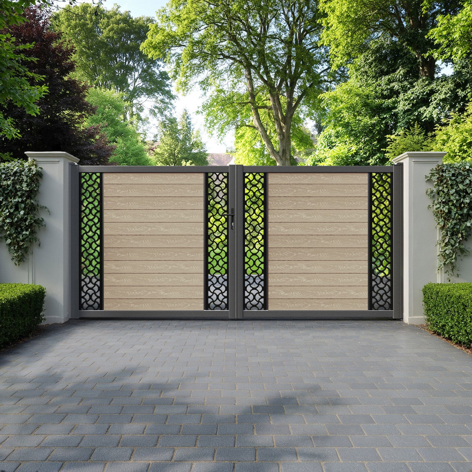 Classic Vida Straight Top Driveway Gate - Light Oak - Middle & End Screen