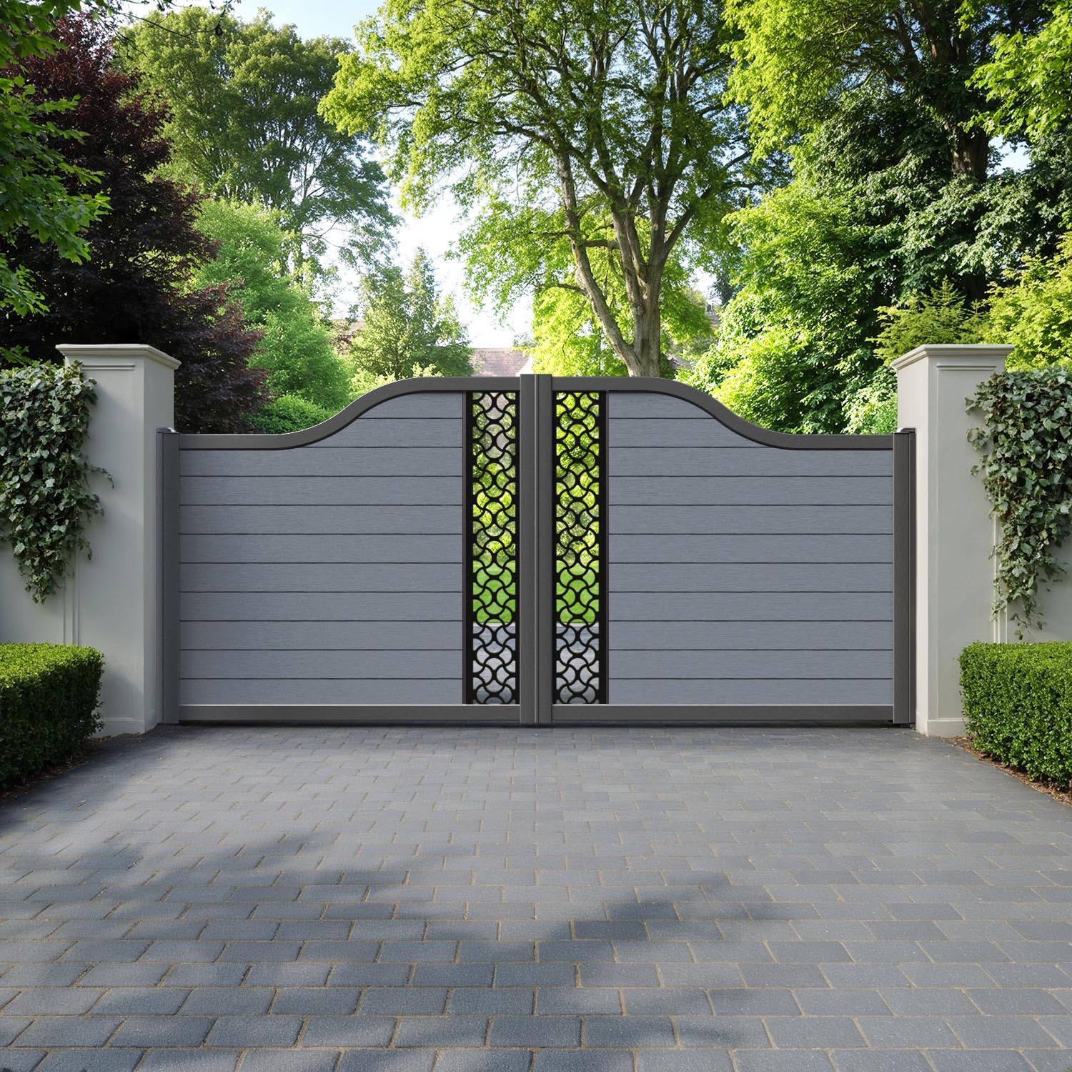 Fusion Vida Curved Top Driveway Gate - Anthracite - Middle Screen