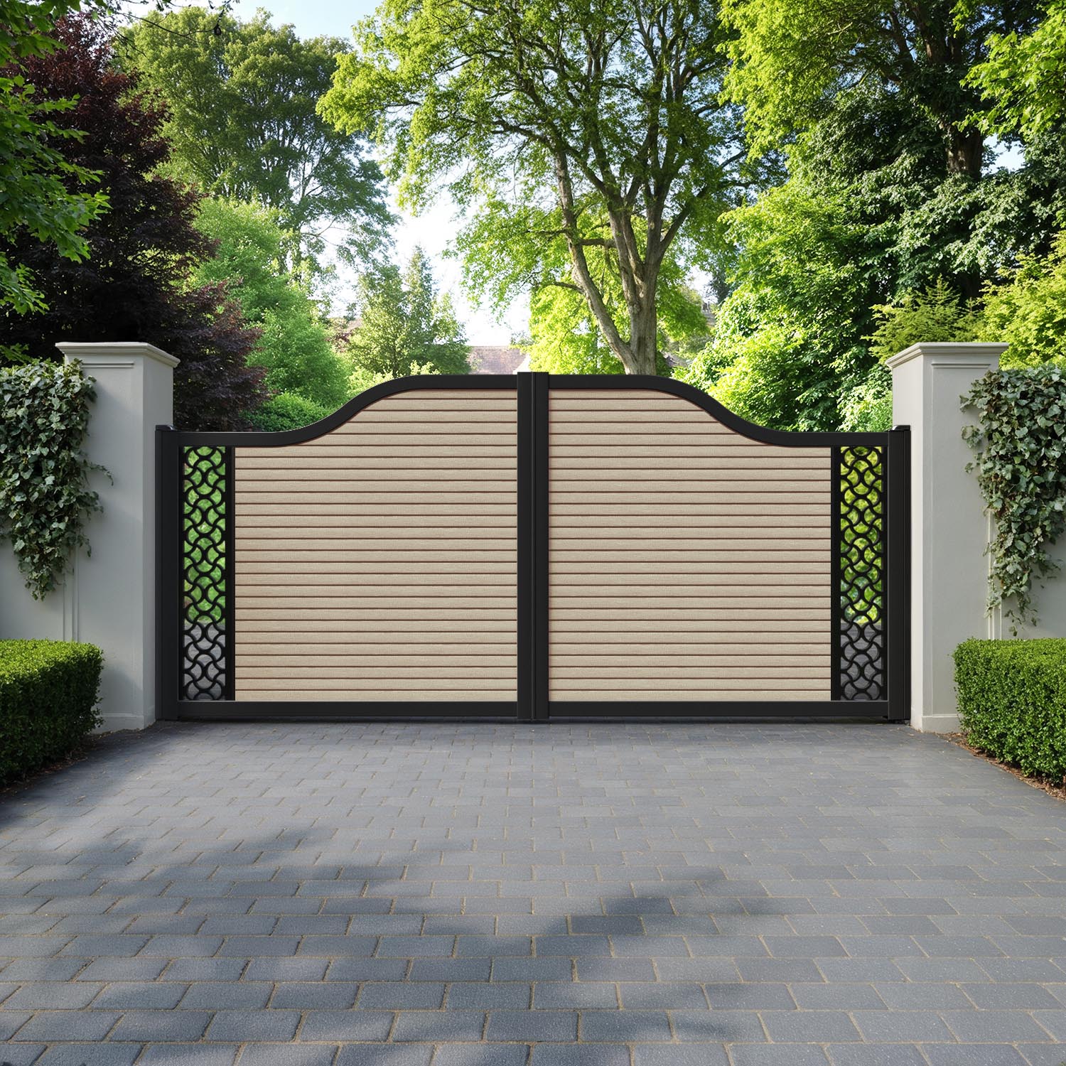 Hudson Vida Curved Top Driveway Gate - Light Oak - End Screen