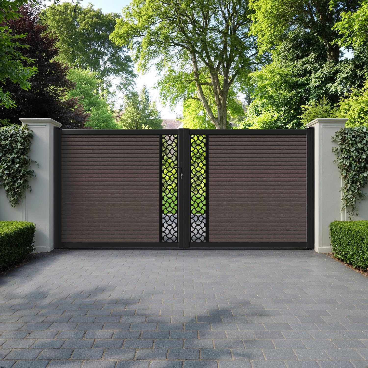 Hudson Vida Straight Top Driveway Gate - Mid Brown - Middle Screen