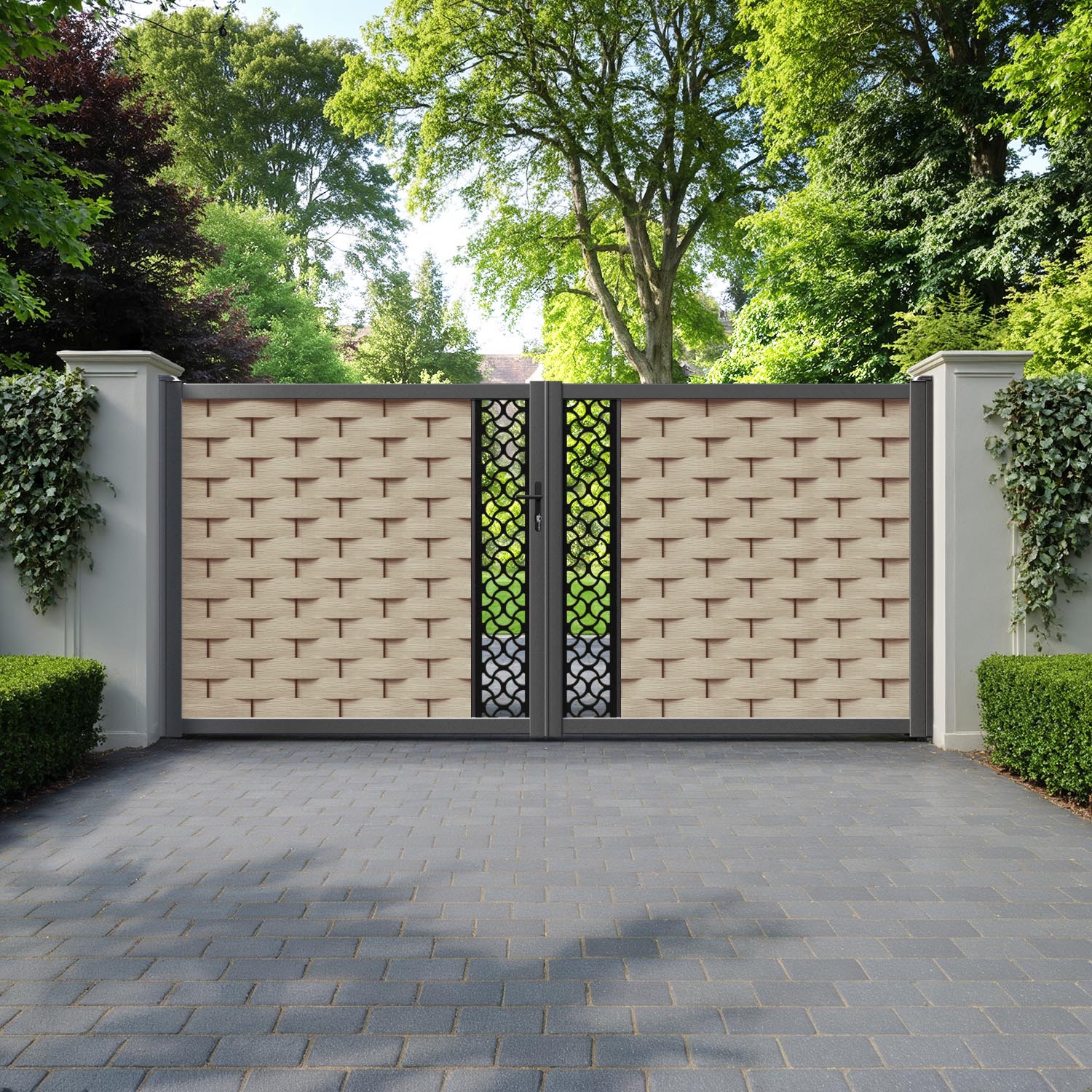 Ripple Vida Straight Top Driveway Gate - Light Oak - Middle Screen