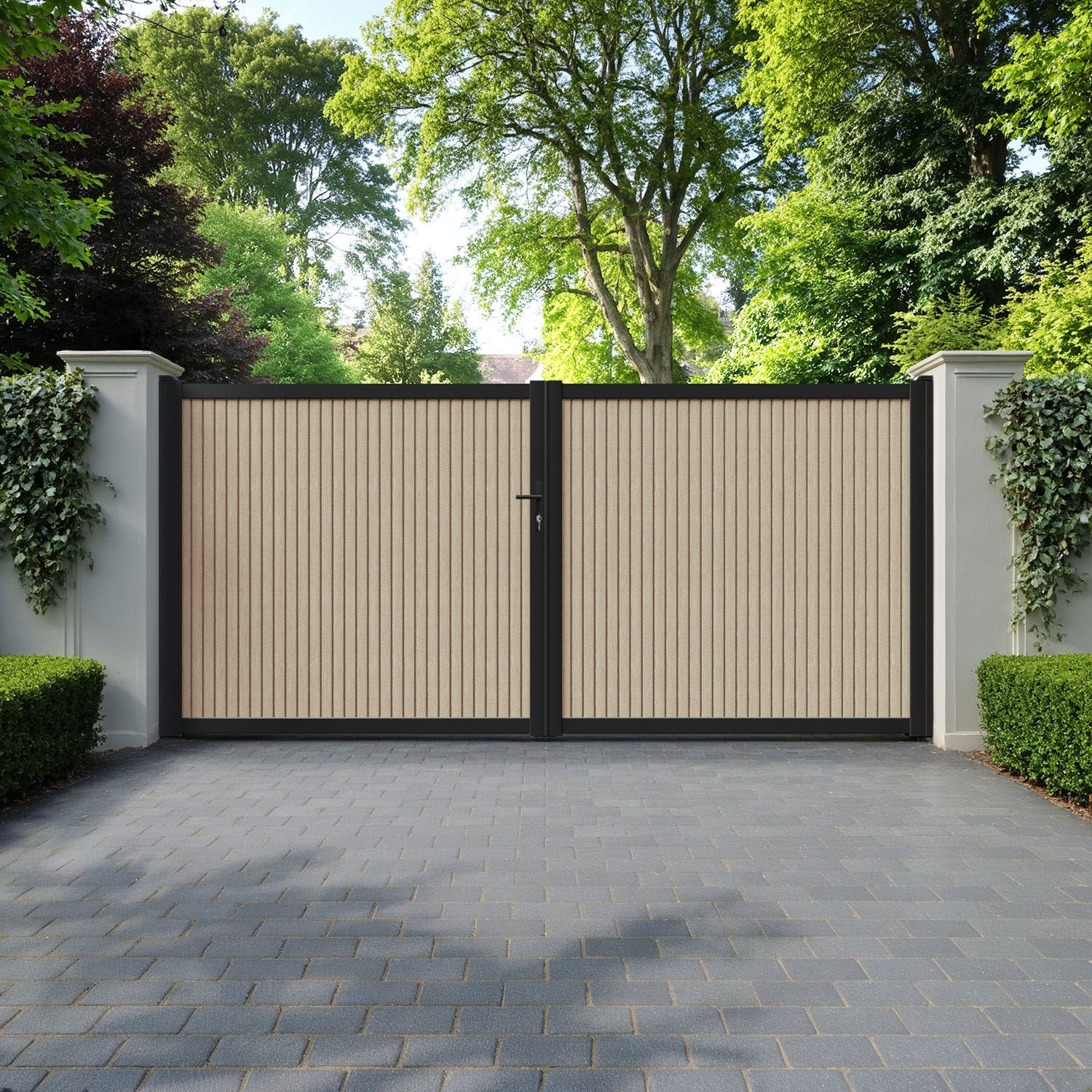 Virtis Light Oak Straight Top Driveway Gate
