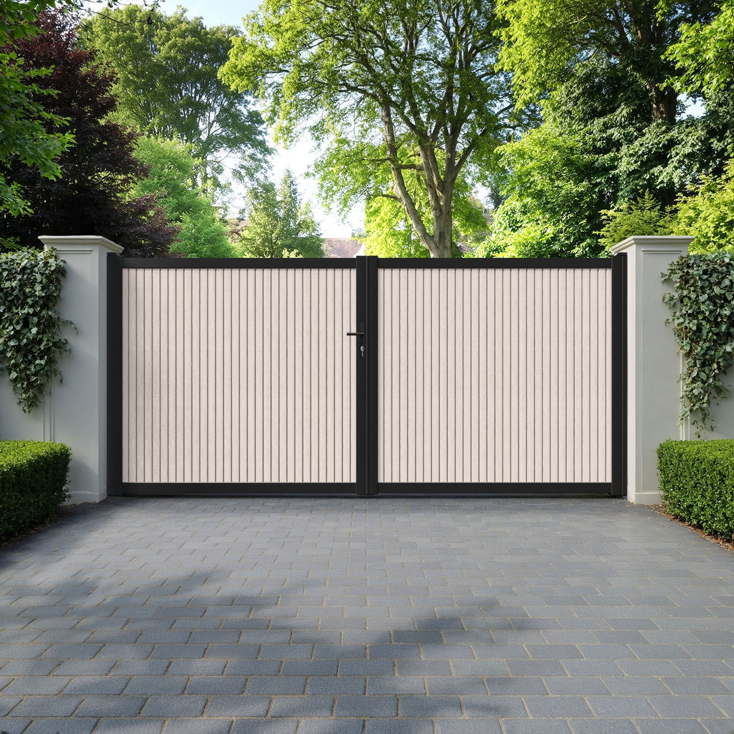 Virtis Mid Stone Straight Top Driveway Gate