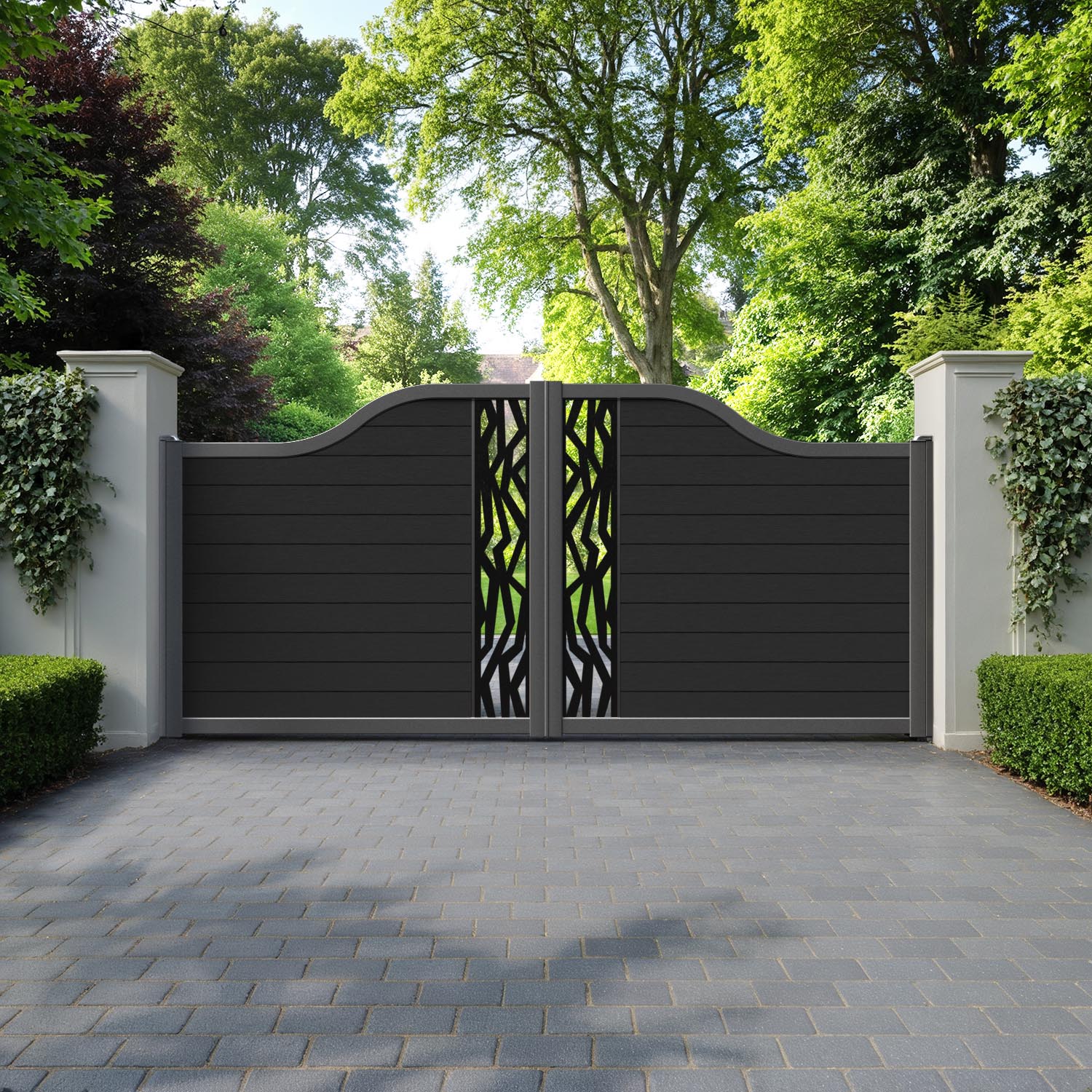 Fusion Zenith Curved Top Driveway Gate - Black - Middle Screen