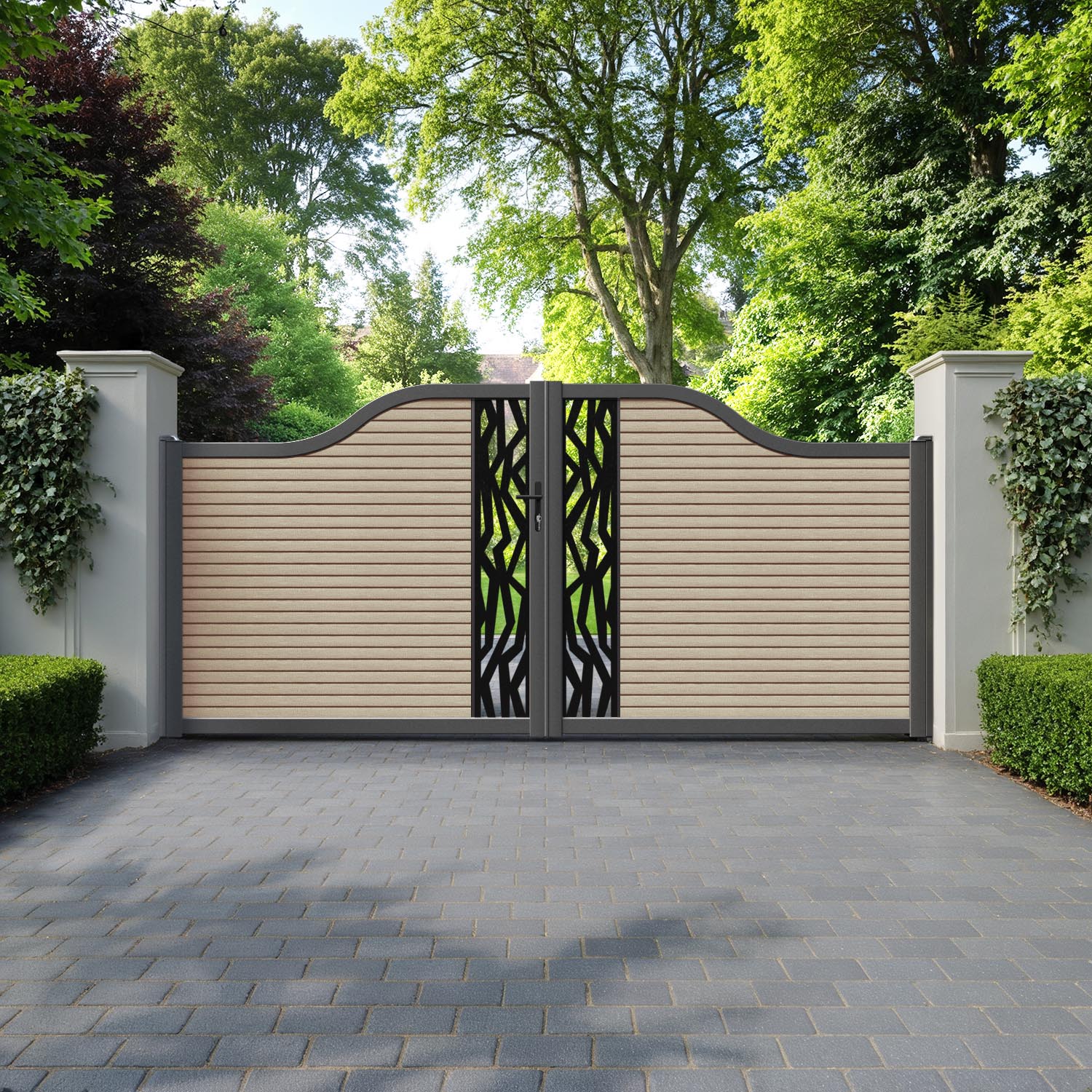 Hudson Zenith Curved Top Driveway Gate - Light Oak - Middle Screen