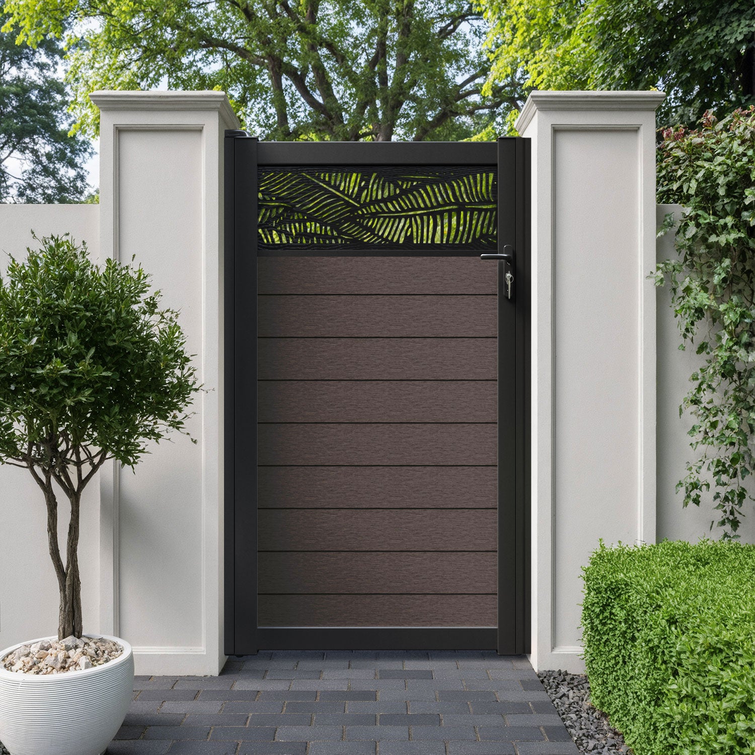 Fusion Feather Pedestrian Gate - Mid Brown