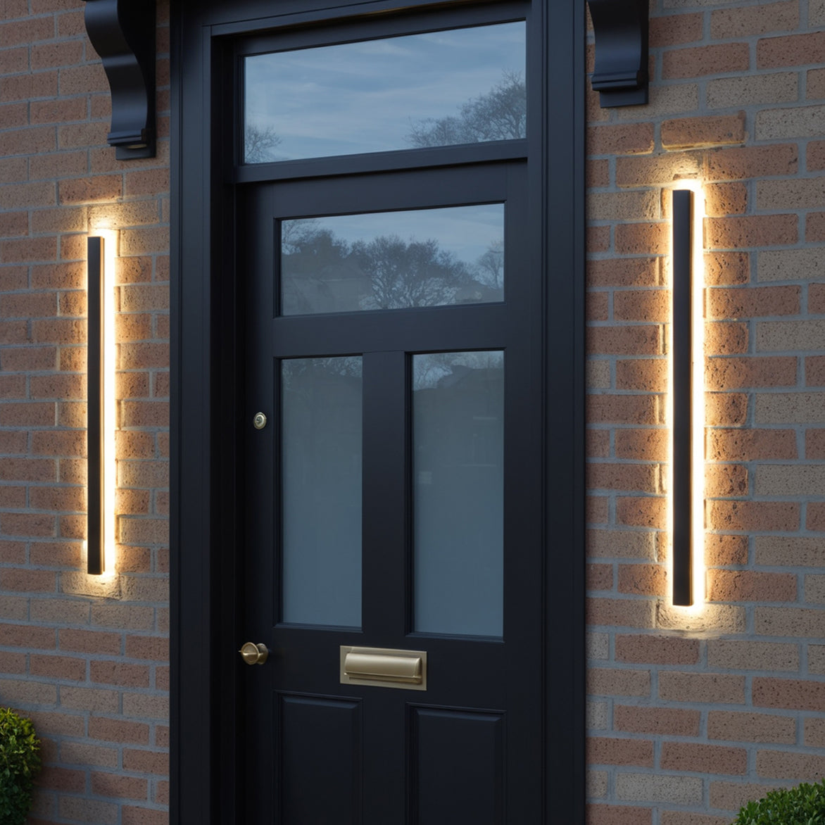 Halo Large Outdoor Light - Mains Powered