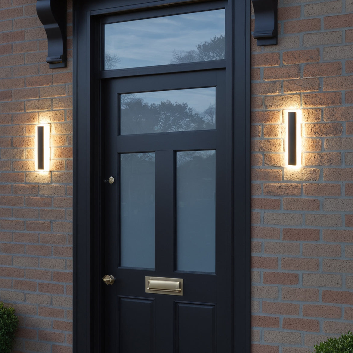 Halo Small Outdoor Light - Mains Powered