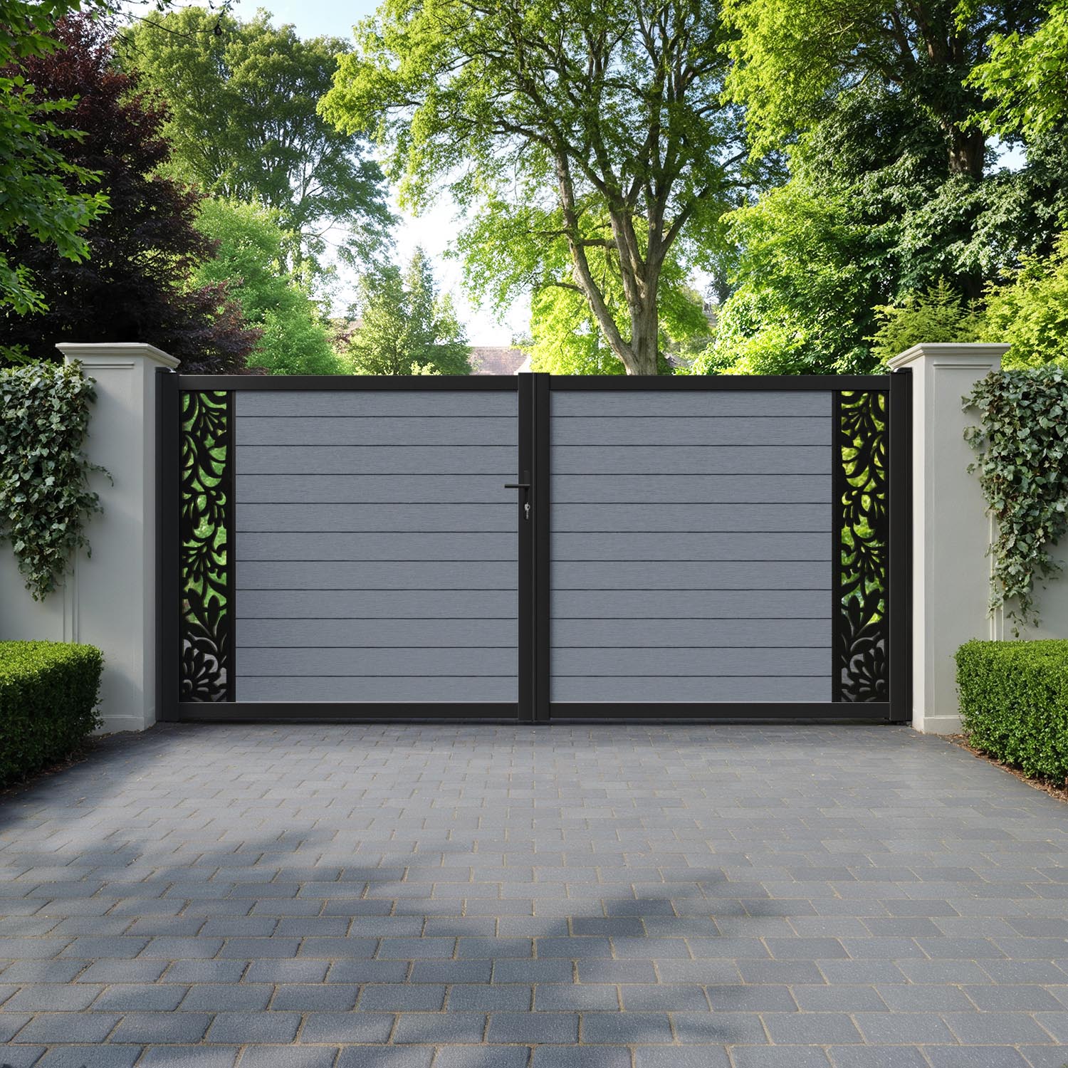 Fusion Heritage Straight Top Driveway Gate - Anthracite - End Screen