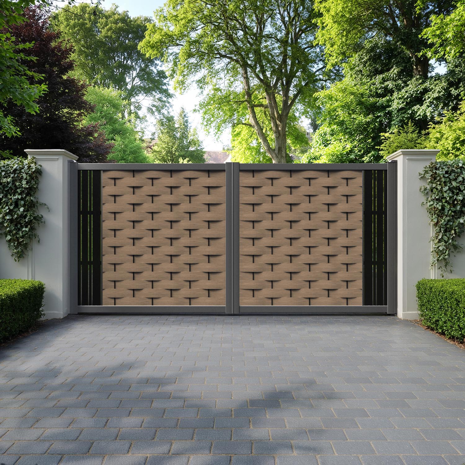 Ripple Linea Straight Top Driveway Gate - Teak - End Screen