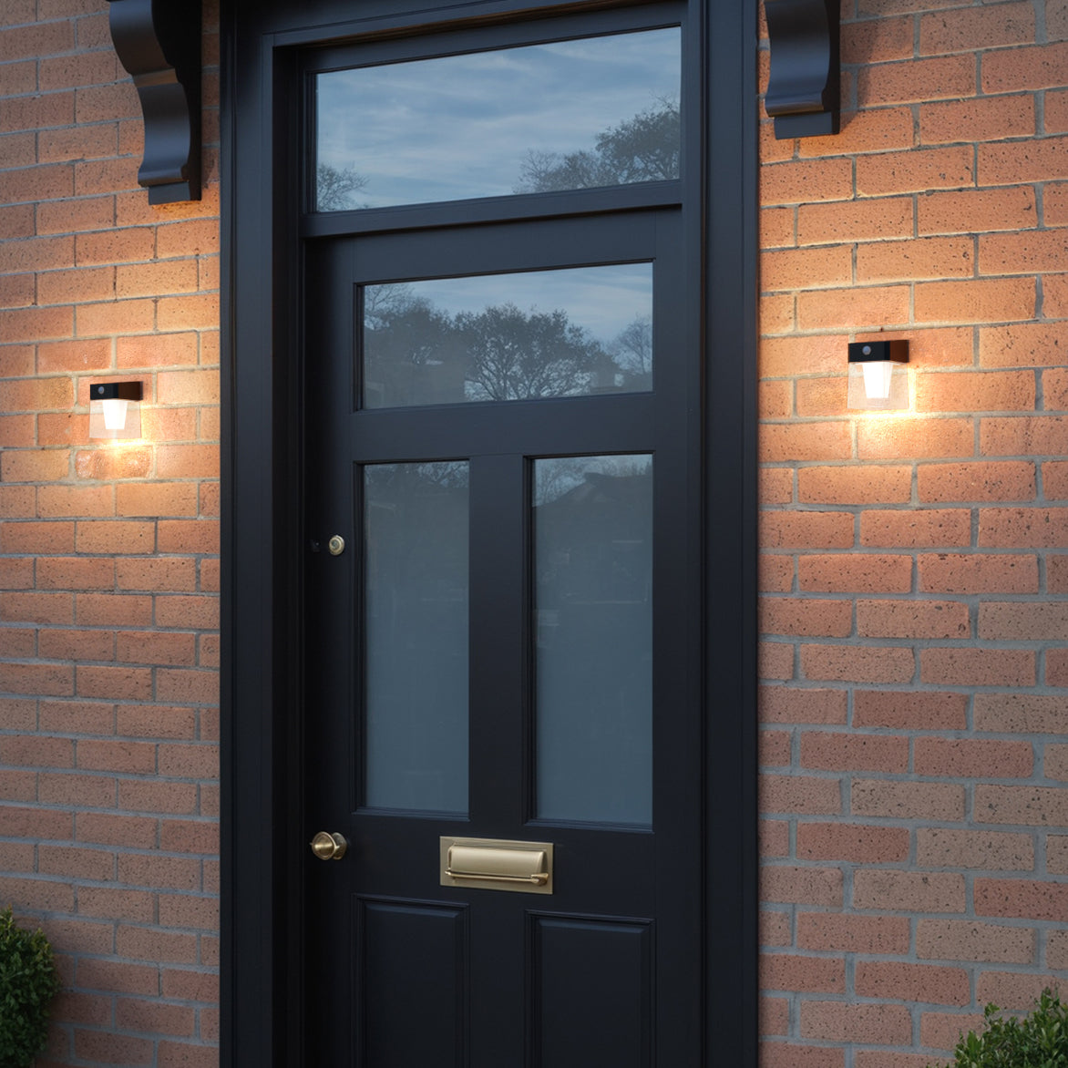 Lukas Outdoor Light - Solar Powered with Motion Sensor