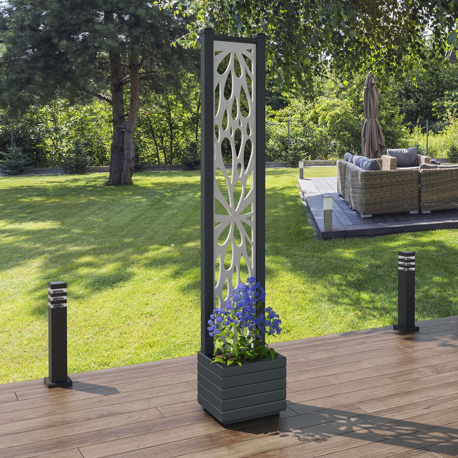 Vertu - Small Planter - Blossom Screen