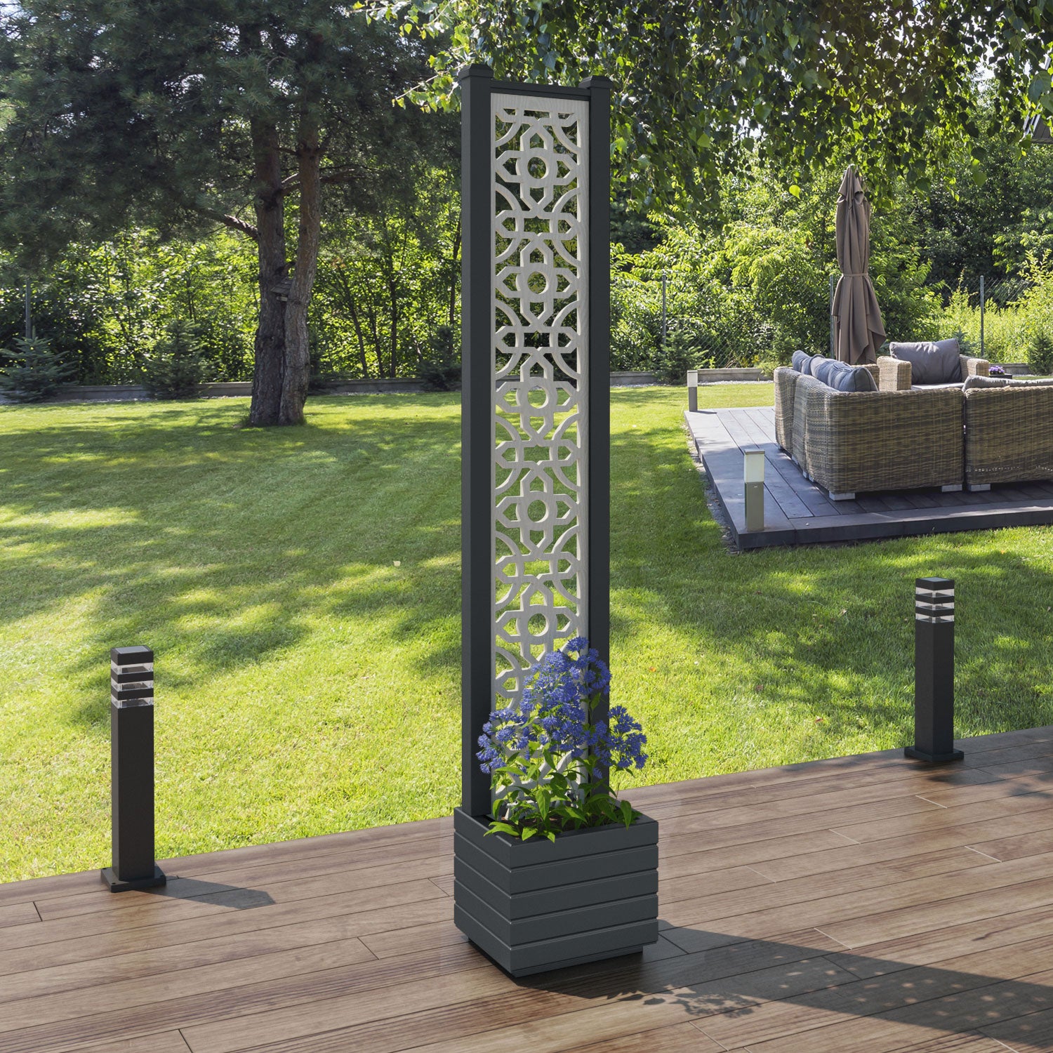 Vertu - Small Planter - Nabila Screen