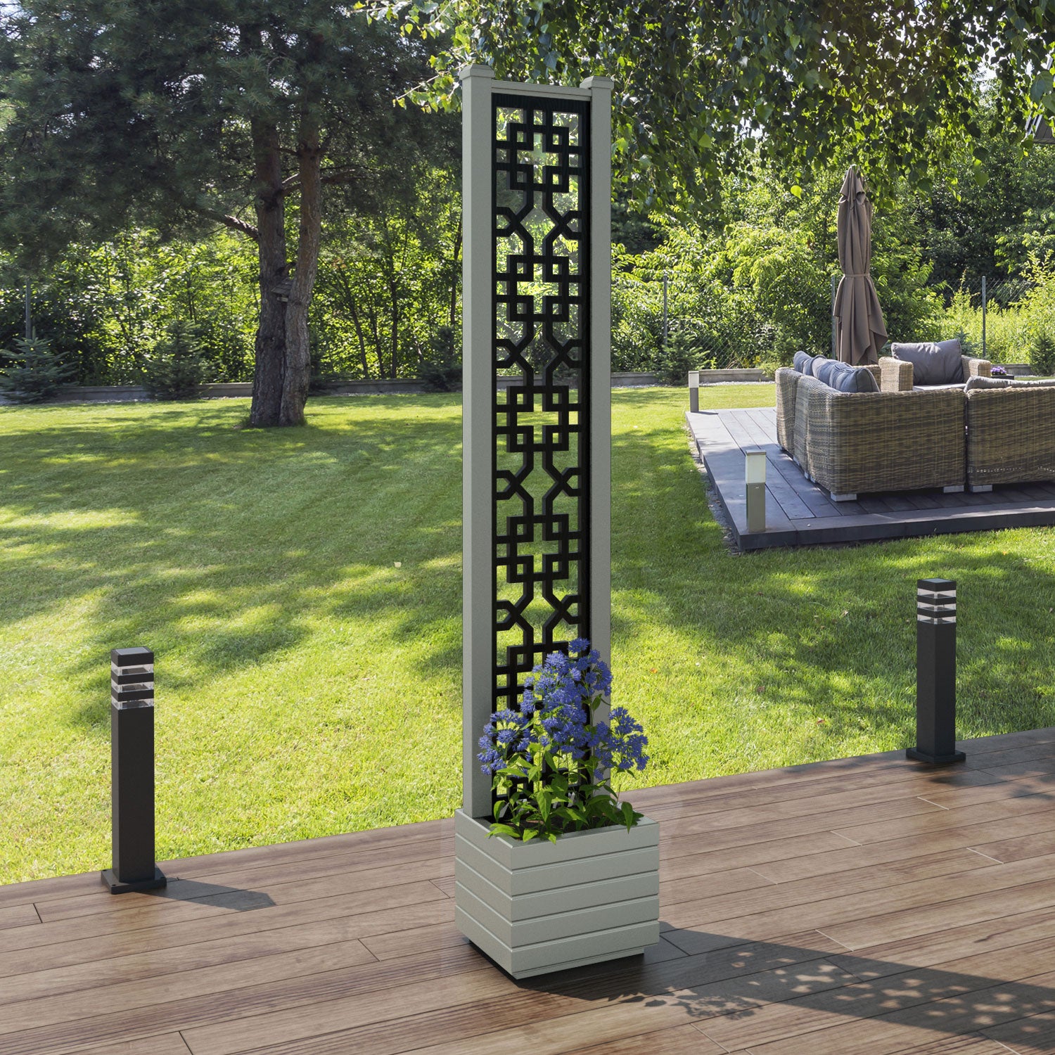 Vertu - Small Planter - Zaria Screen