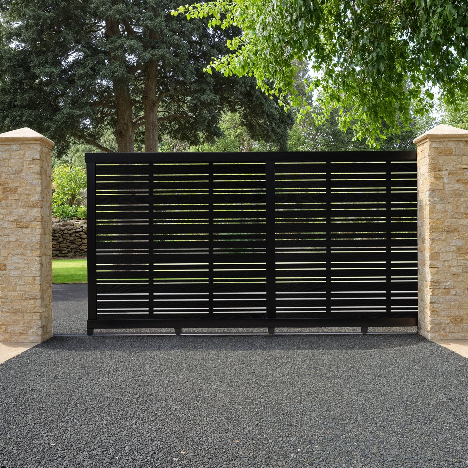Linea Sliding Driveway Gate