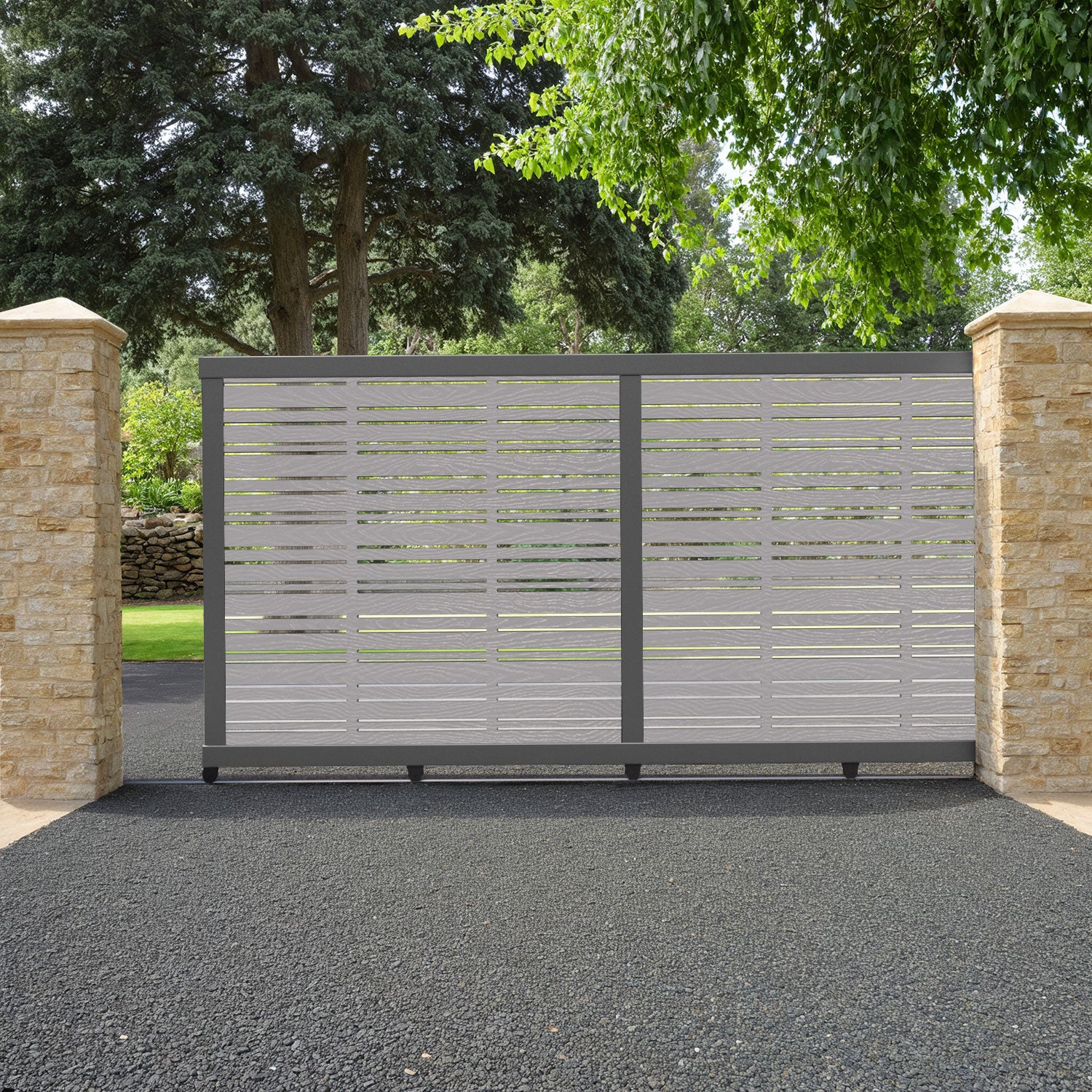 Linea Sliding Driveway Gate