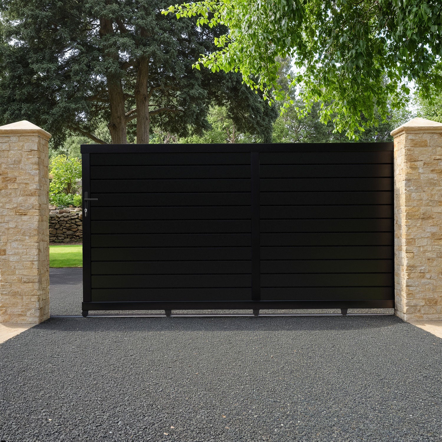 Louvre Aluminium Sliding Driveway Gate - Black