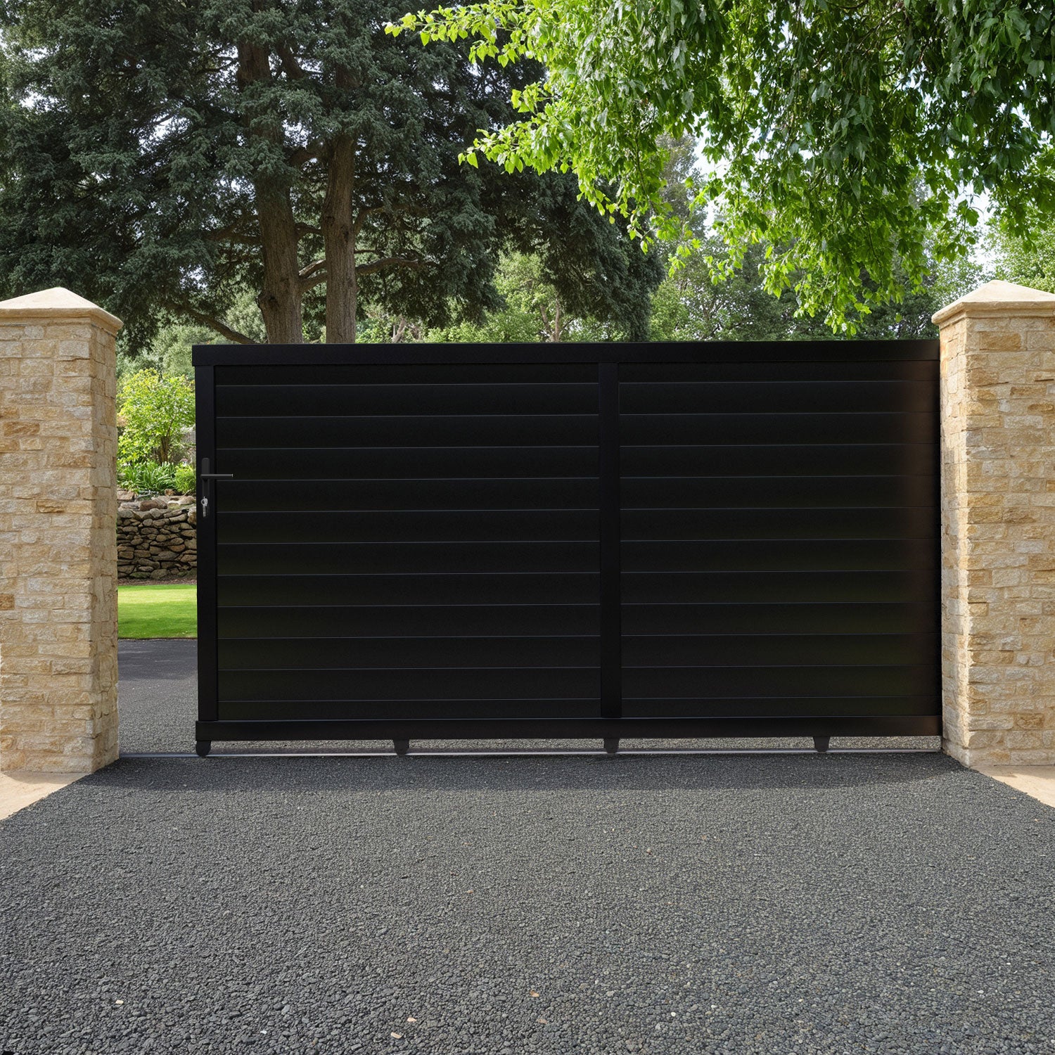 Salone Aluminium Sliding Driveway Gate - Black