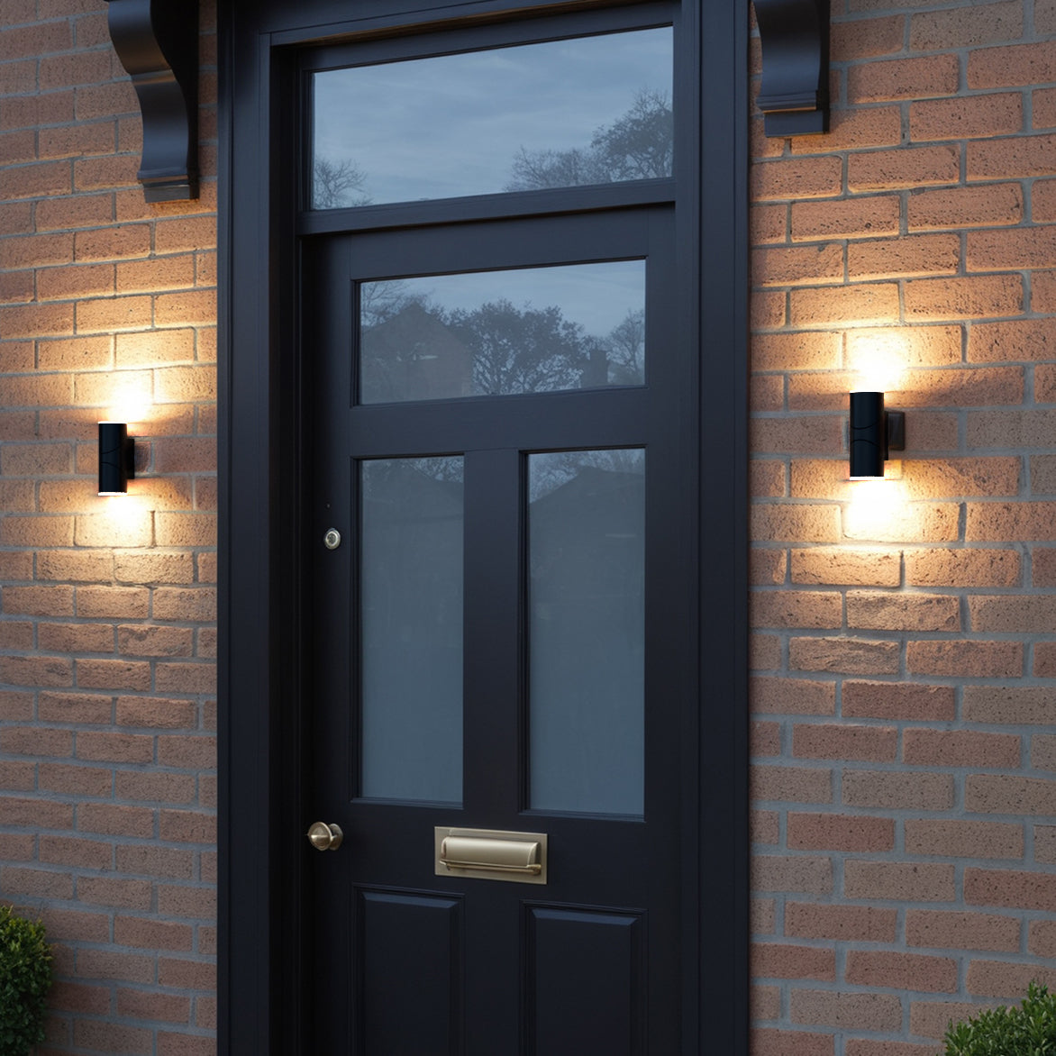 Wave Outdoor Light - Mains Powered