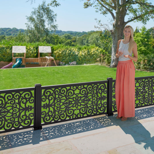 Windsor Decorative Fence - 120x60cm - with our aluminium posts