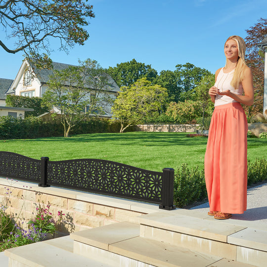 Narwa Decorative Fence - 180x40cm Curved Top - with our aluminium posts