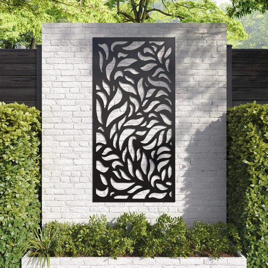 Plume garden trellis